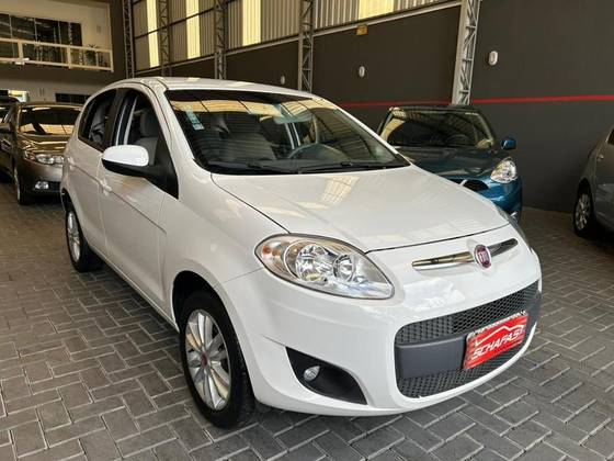 FIAT PALIO 1.6 MPI ESSENCE 16V FLEX 4P MANUAL